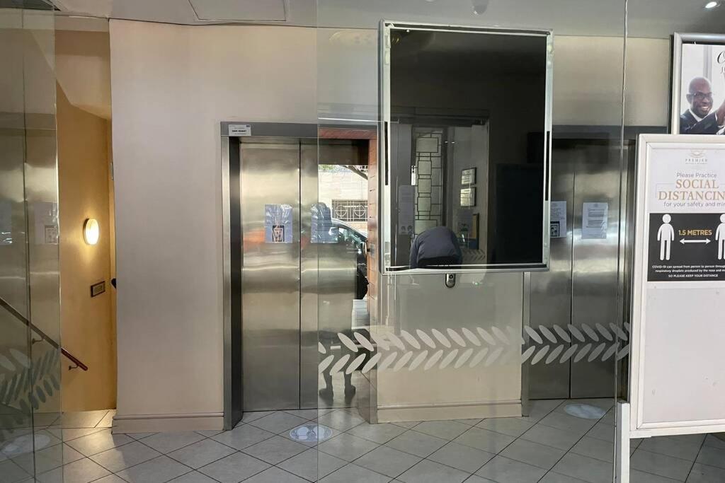 Cool & Easy Flat In The Heart Of Marshalltown Johannesburg Luaran gambar